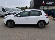 Peugeot 2008 8