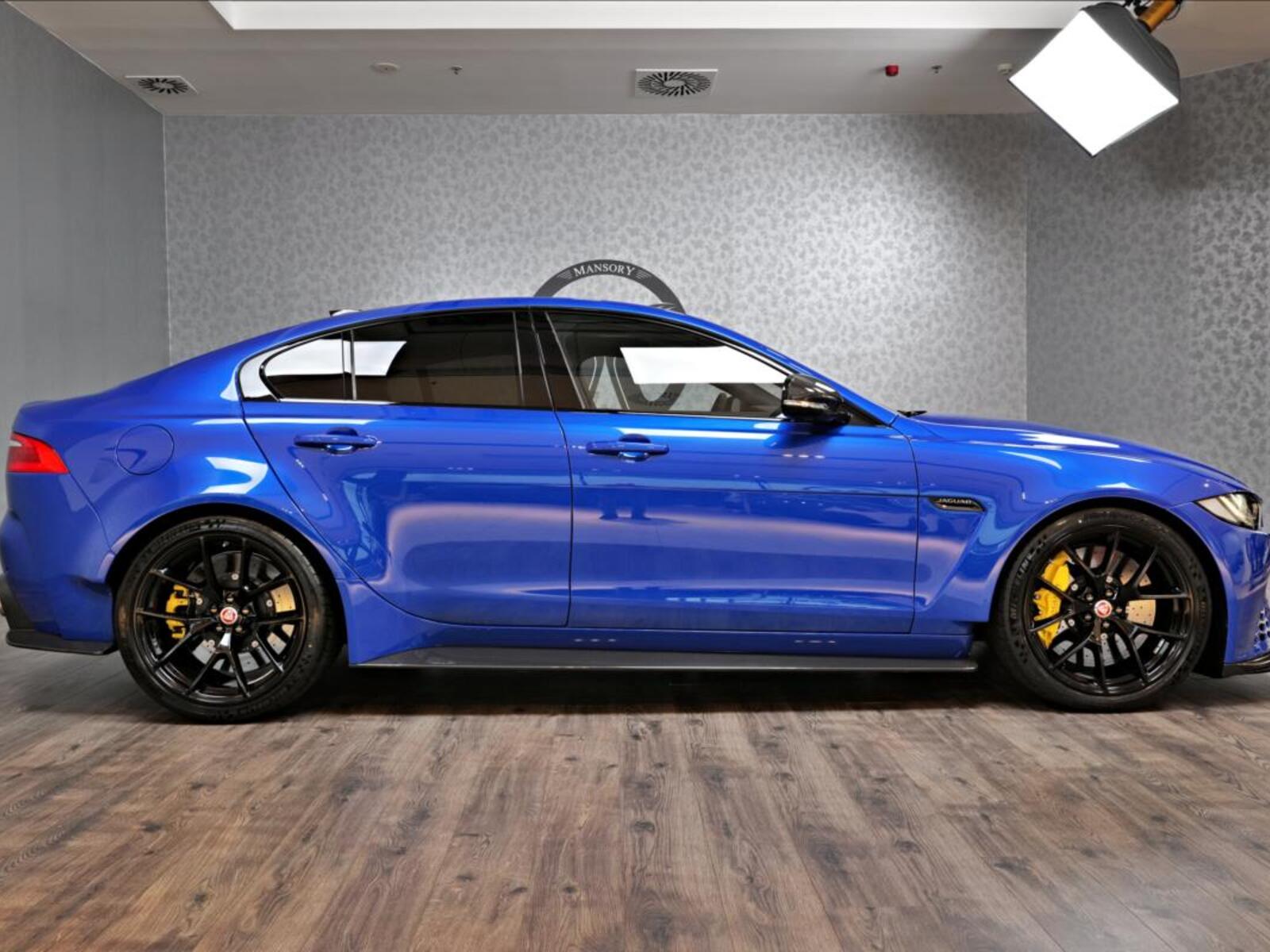 Jaguar XE 3
