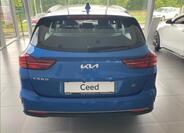 KIA Ceed 10