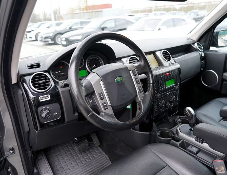 Land Rover Discovery 28