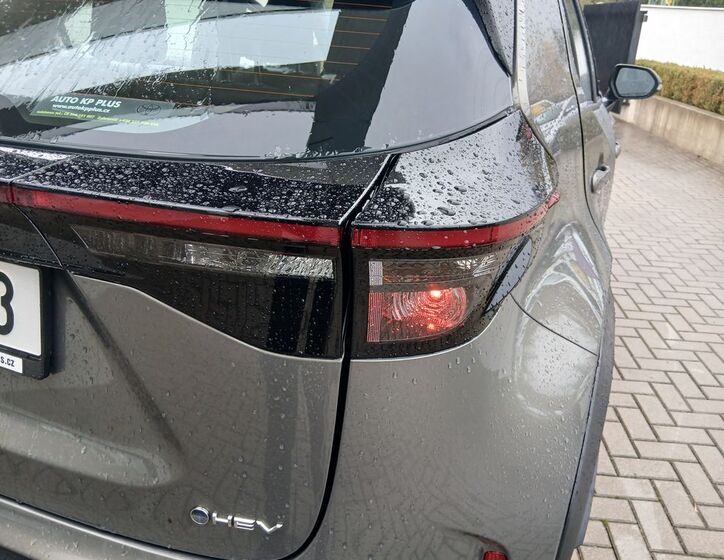 Toyota Yaris Cross 30