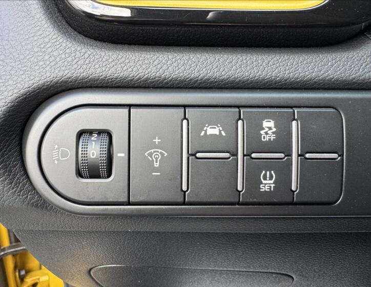 KIA XCeed 23
