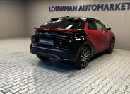 Toyota C-HR 2