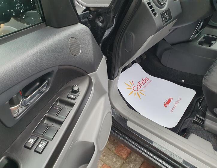 Suzuki SX4 13