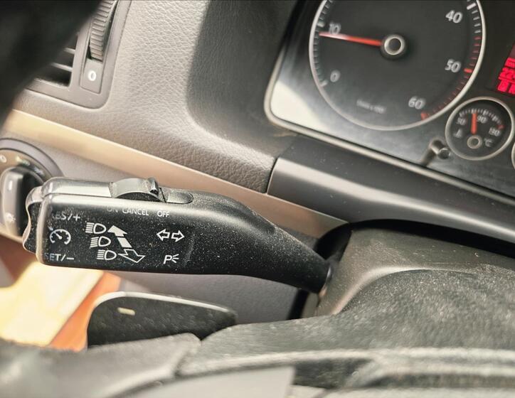 Volkswagen Touran 16