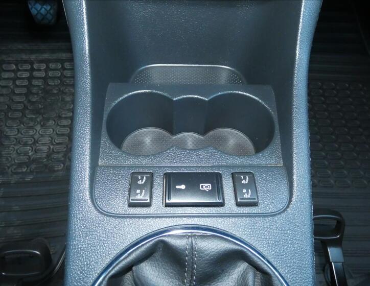 Škoda Roomster 8