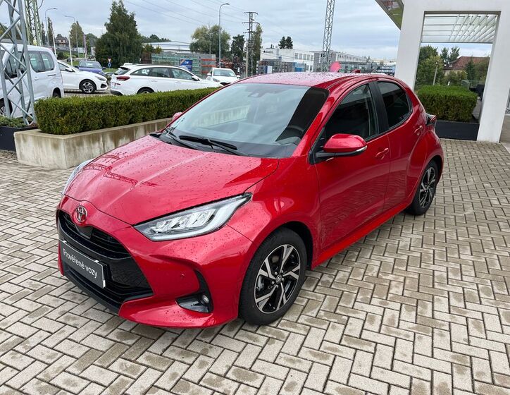 Toyota Yaris 2