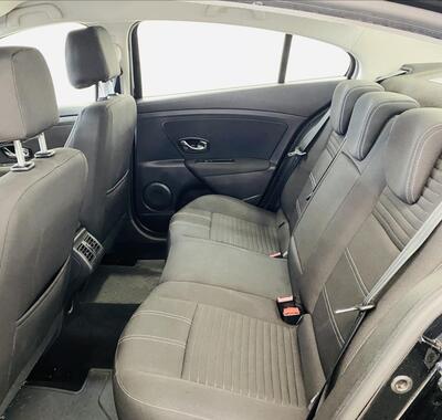 Renault Fluence 6