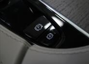 Volvo XC90 30