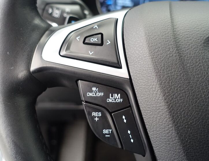 Ford Galaxy 25