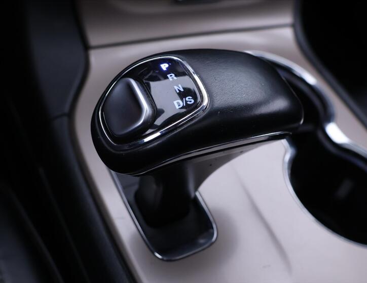 Jeep Grand Cherokee 33
