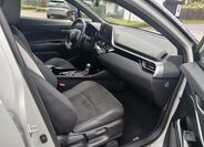 Toyota C-HR 15