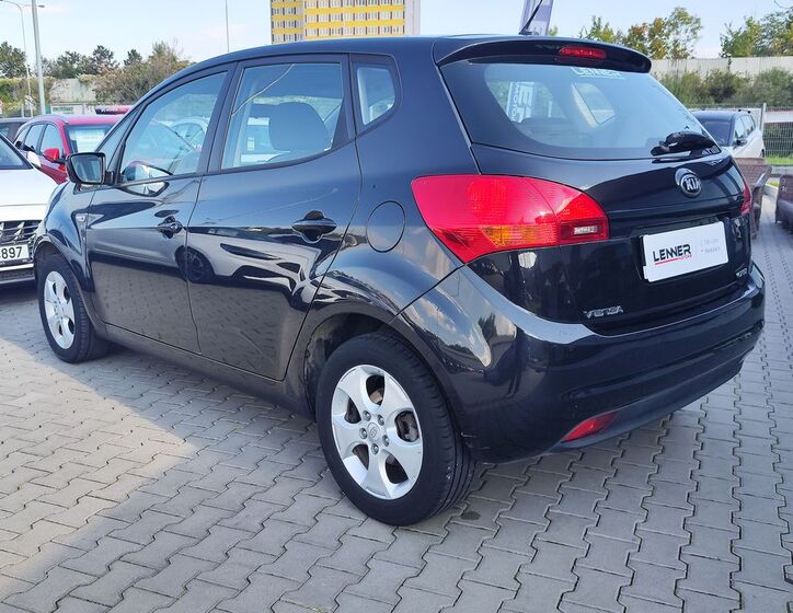 KIA Venga 7