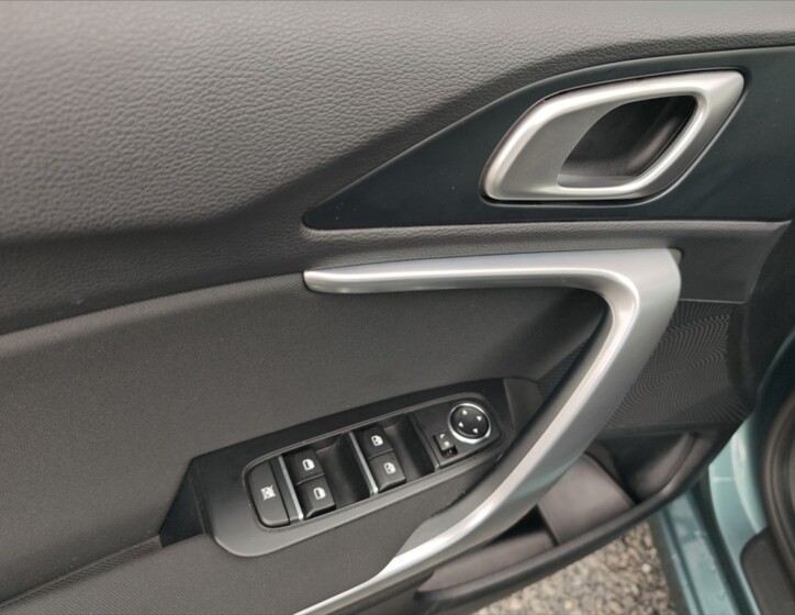 KIA Ceed 10