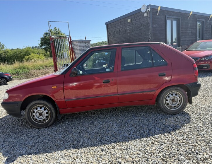 Škoda Felicia 8