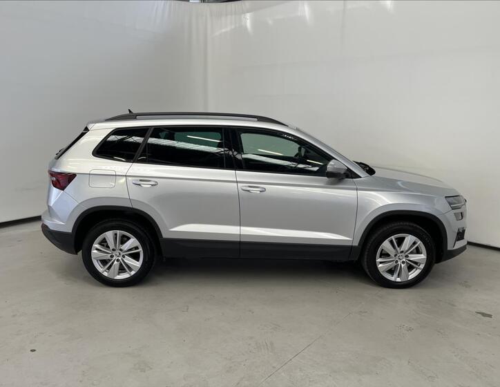 Škoda Karoq 3