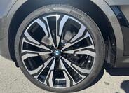BMW X7 33
