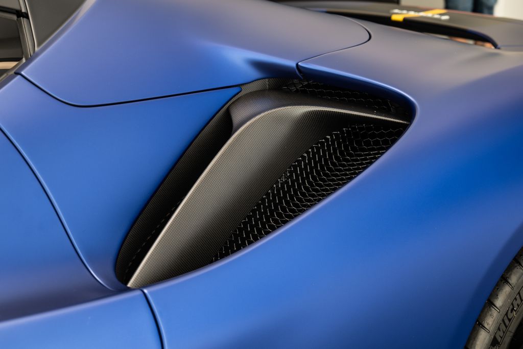 Ferrari SF90