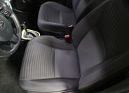 Toyota Yaris 9
