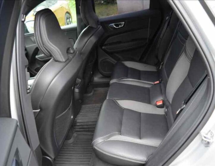 Volvo XC60 14