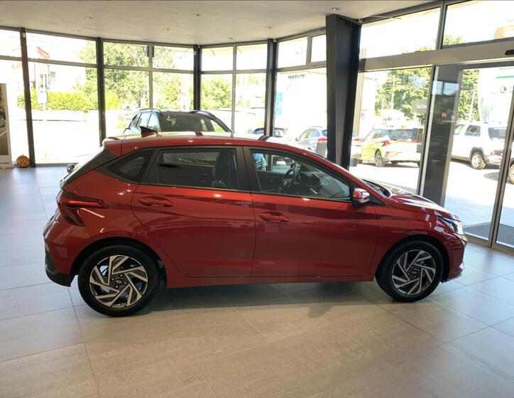Hyundai i20 4