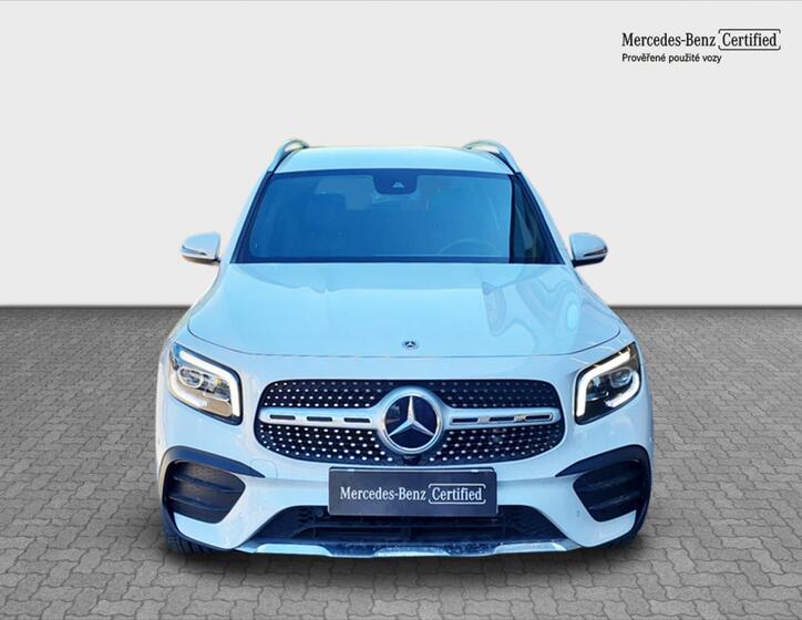 Mercedes-Benz GLB 8