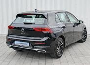 Volkswagen Golf 11