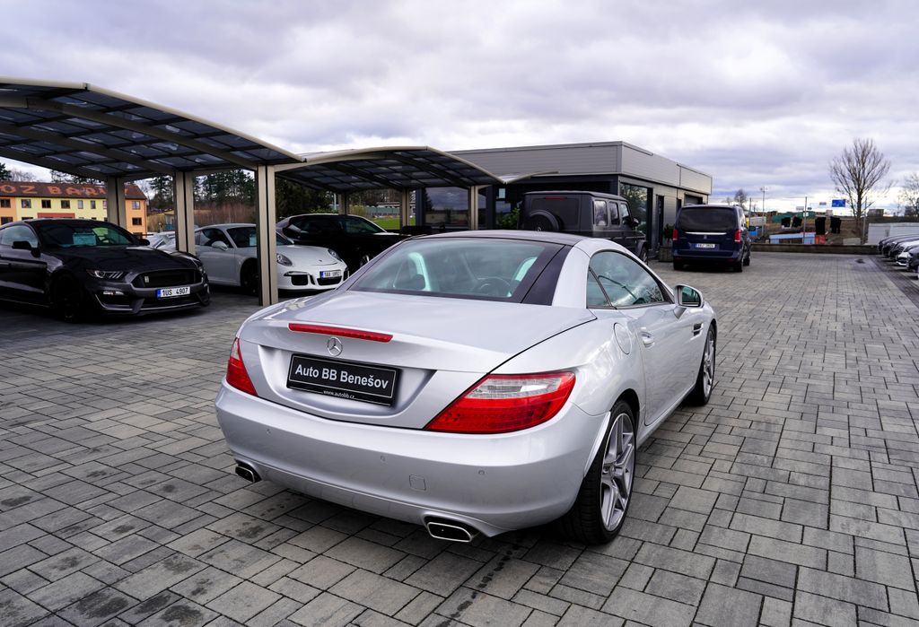 Mercedes-Benz SLK