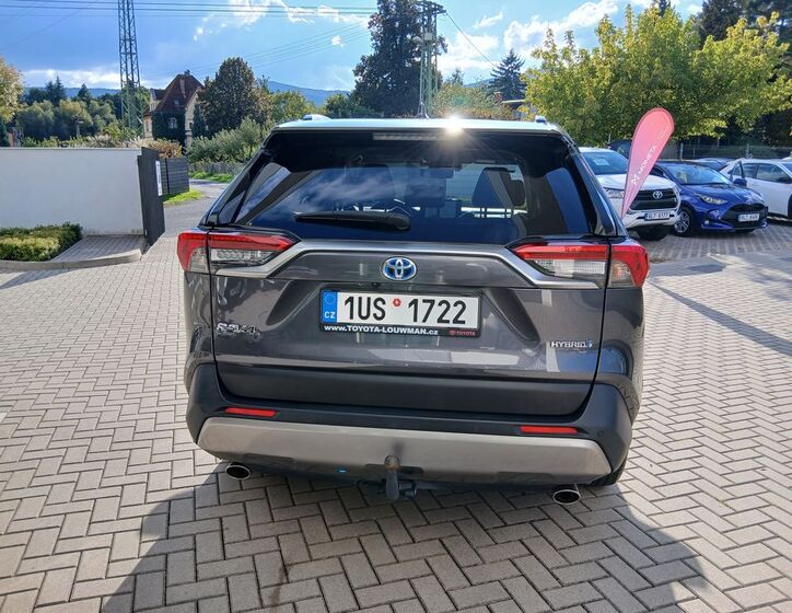 Toyota RAV4 35