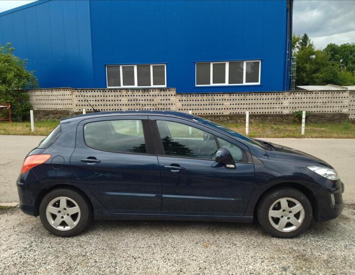 Peugeot 308 5