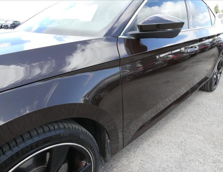 Škoda Superb 15