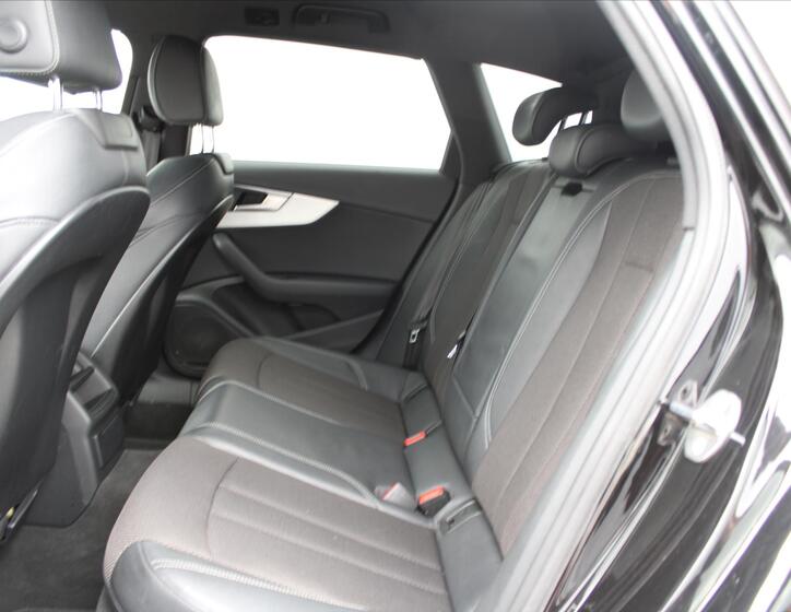 Audi A4 11