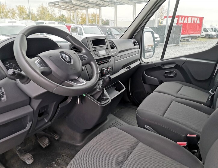 Renault Master 4