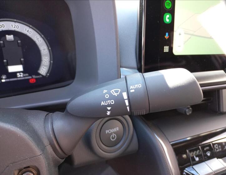 Toyota C-HR 22
