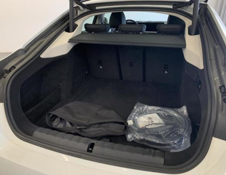 BMW i4 4