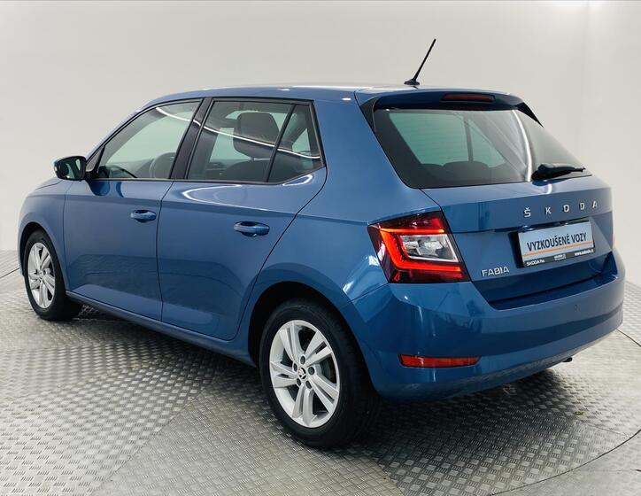 Škoda Fabia 23