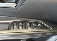 Peugeot 5008 10