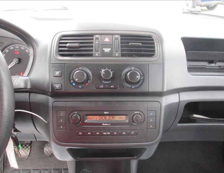 Škoda Roomster 17
