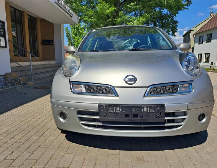 Nissan Micra 16