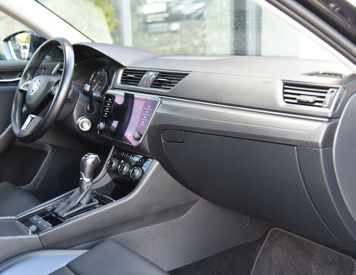 Škoda Superb 19