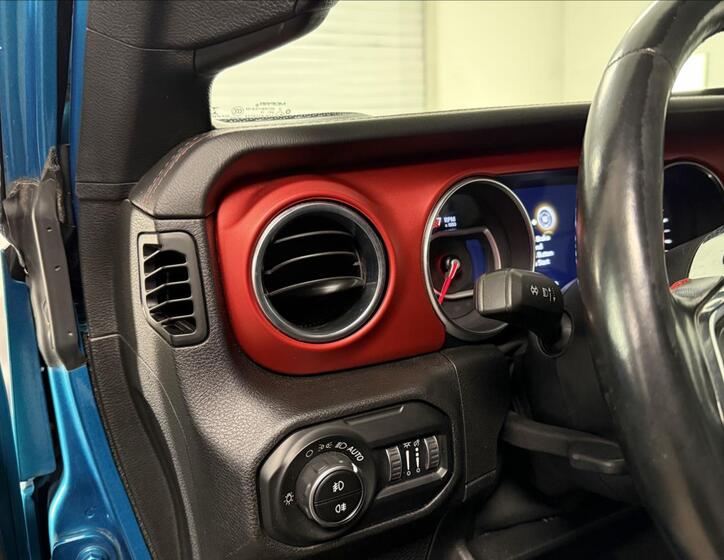 Jeep Wrangler 31