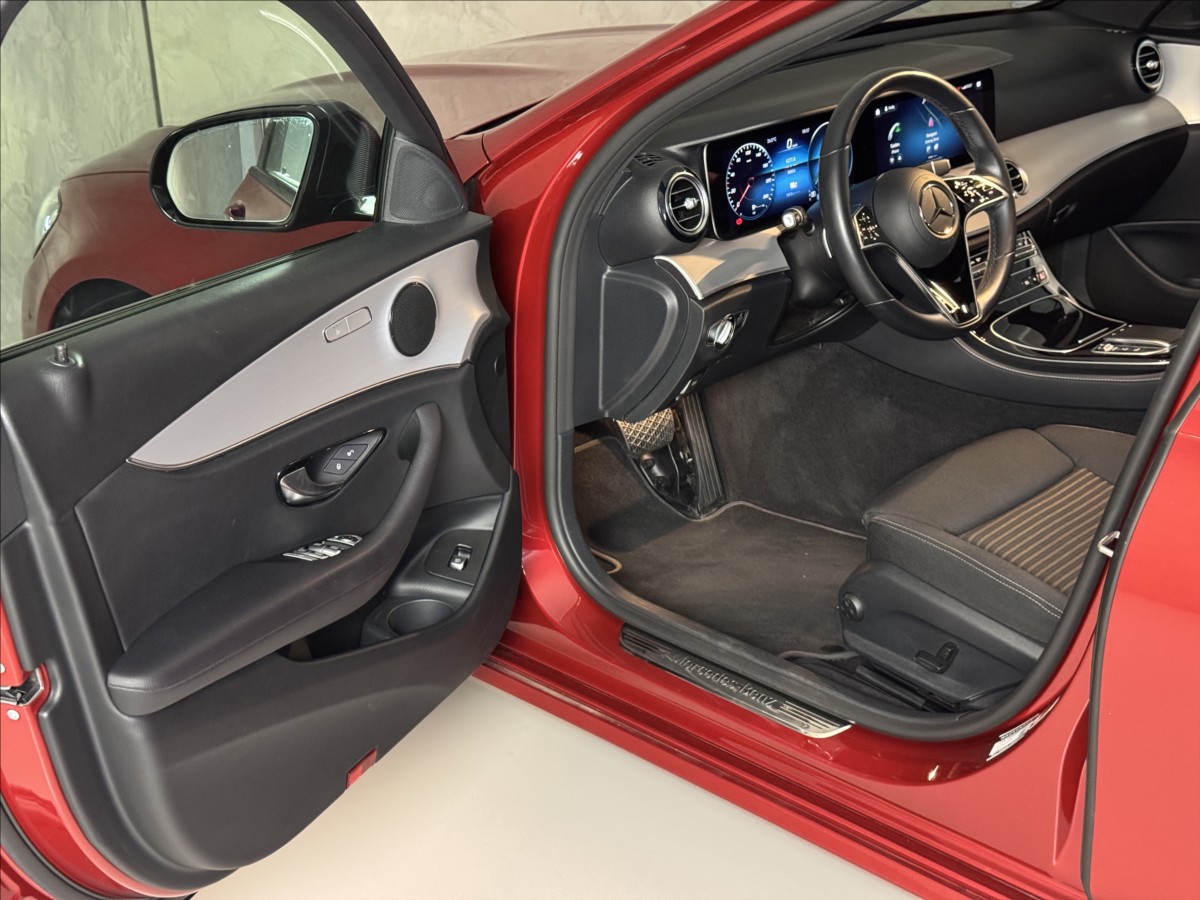 Mercedes-Benz Třídy E