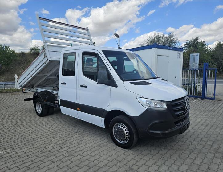 Mercedes-Benz Sprinter 2