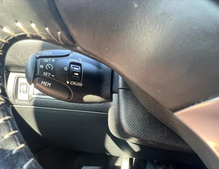 Peugeot 308 23