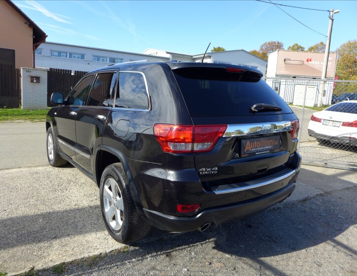 Jeep Grand Cherokee 8