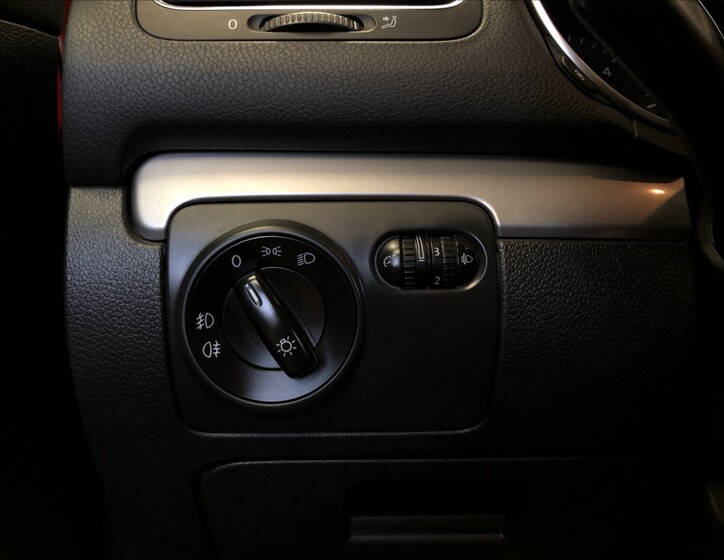 Volkswagen Golf 19