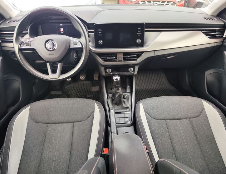 Škoda Scala 12