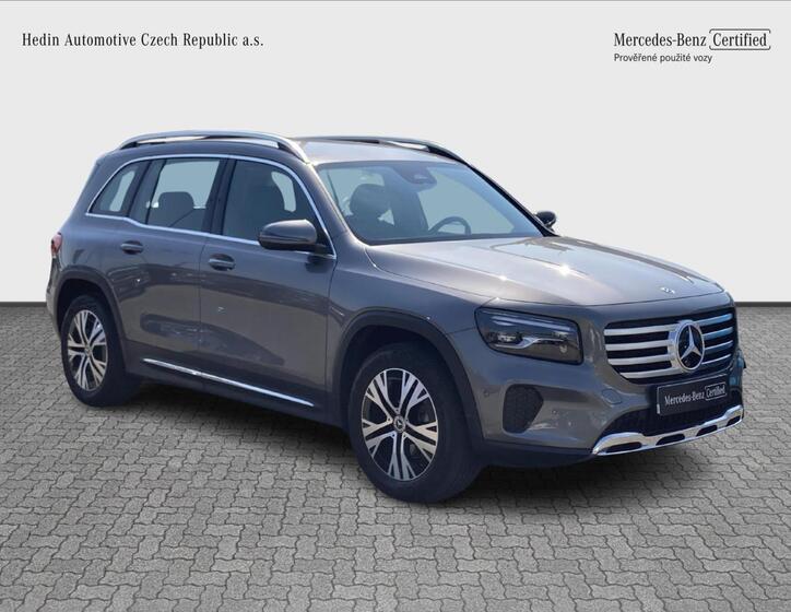 Mercedes-Benz GLB 7
