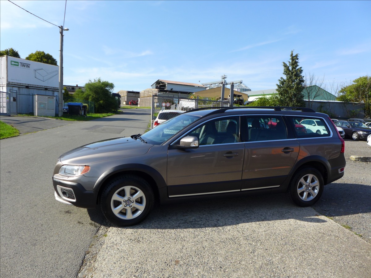 Volvo XC70