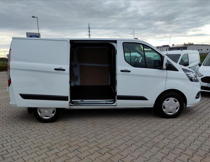 Ford Transit Custom 14